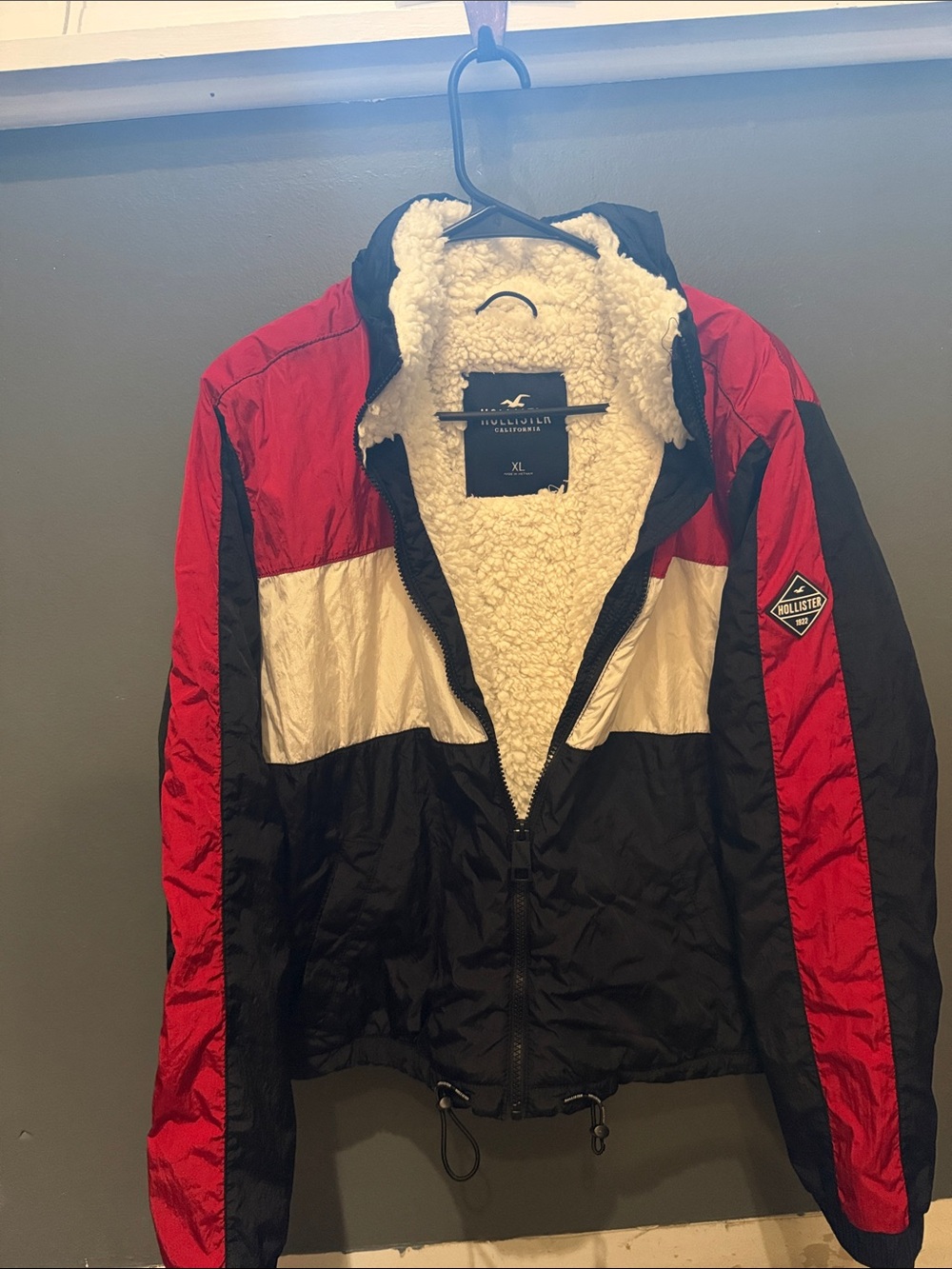 Hollister Red, Black & White Sherpa-Lined Puffer Jacket